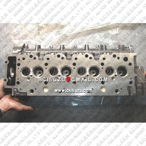 8-97358366-0 8973583660 NPR70NQR70 4HE1 CYLINDER HEAD